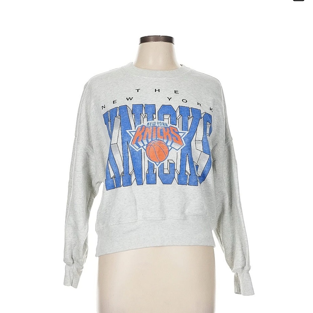 Abercrombie New York Knicks Gray Sweatshirt